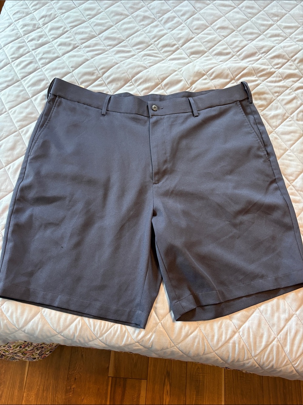 Grand Slam Men's Flat Front Shorts - 42